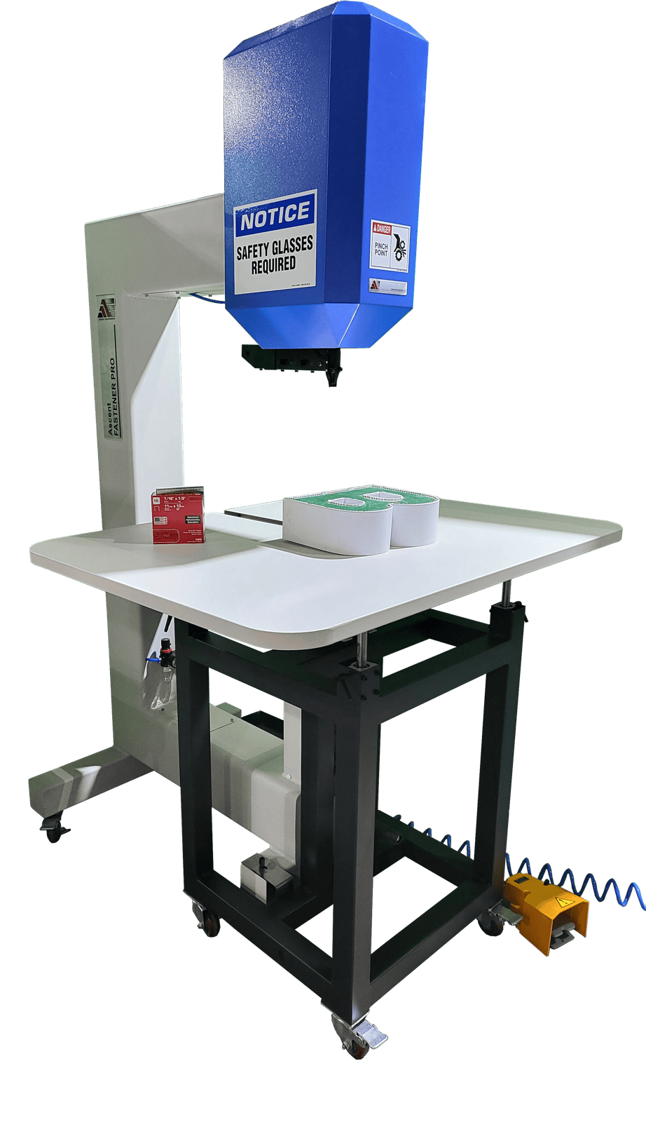 Fastener Pro pneumatic channel letters stapler