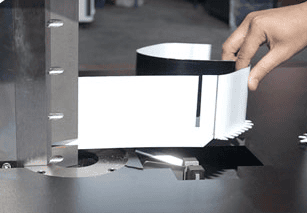 Vertical telescopic bending system