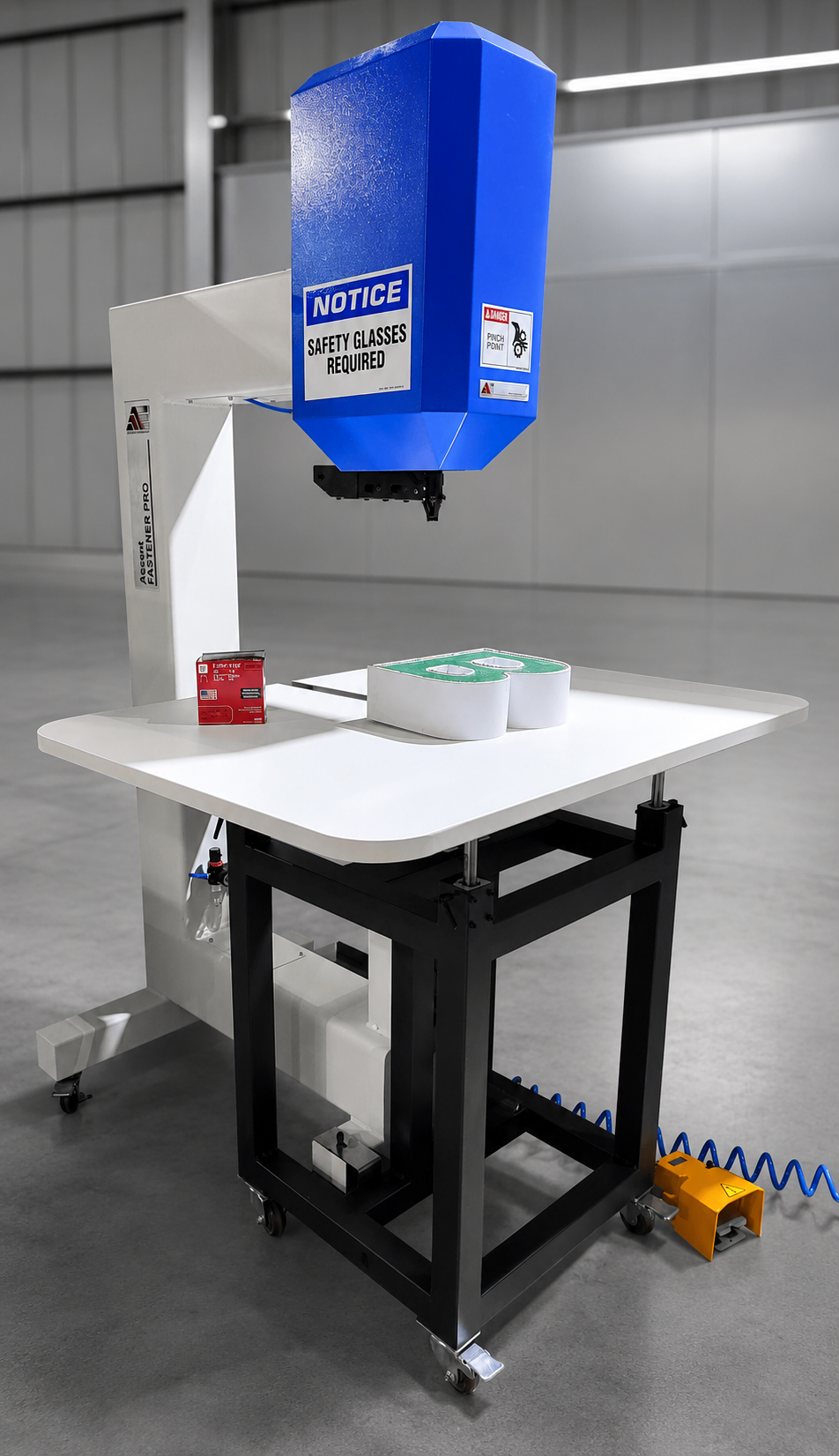 Fastener Pro pneumatic channel letters stapler